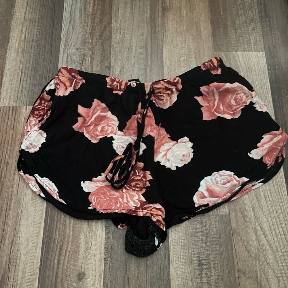 Rose Shorts